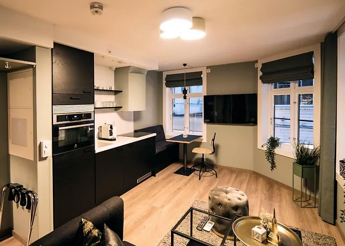 Again Nygata 1 4* ستافانجر